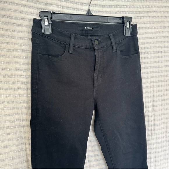 J Brand 620 Mid Rise Super Skinny Seriously Black Denim - Picture 4 of 10